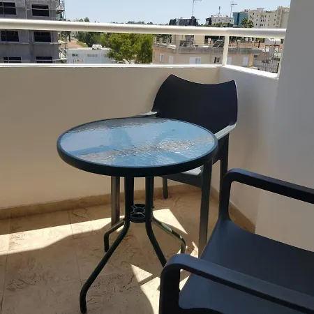 Property Direct Fleming Apartment Λάρνακα
